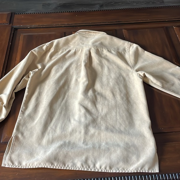 Women’s size medium White Stag Beige Long Sleeve Button Up polyester Shirt - Picture 10 of 13